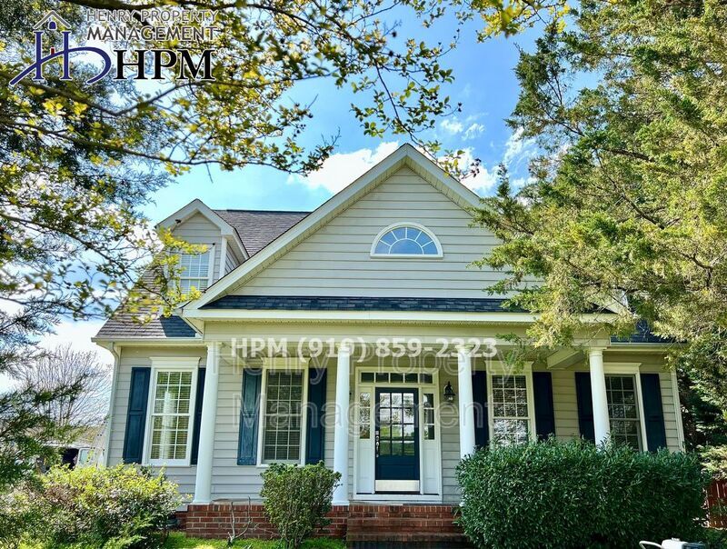 Foto principal - 909 Reedy Creek Rd