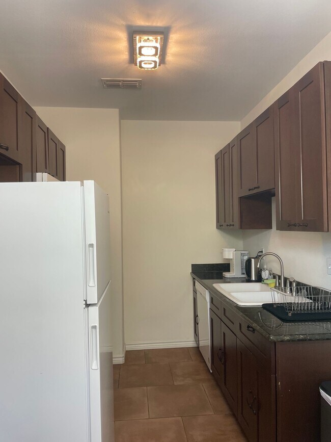 Foto del edificio - Brand New 1-Bedroom Apartment in the Heart of Lindale!