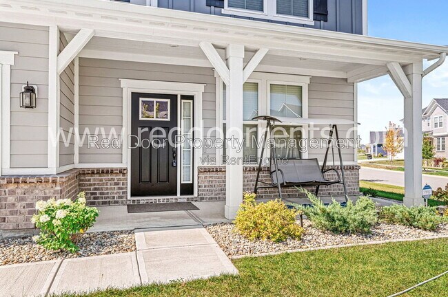 Building Photo - 15648 W Rail Dr