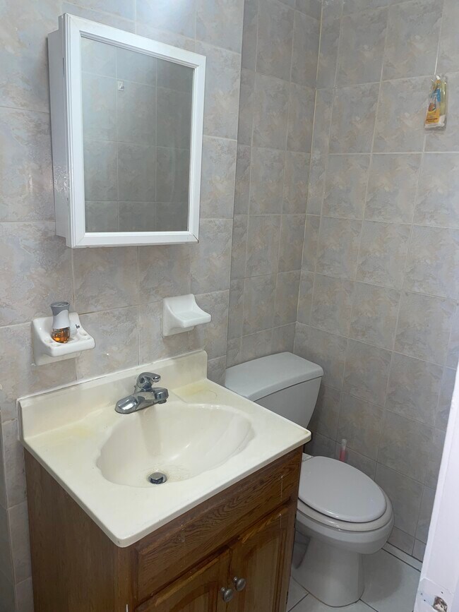 Foto del edificio - 508 E 54th St