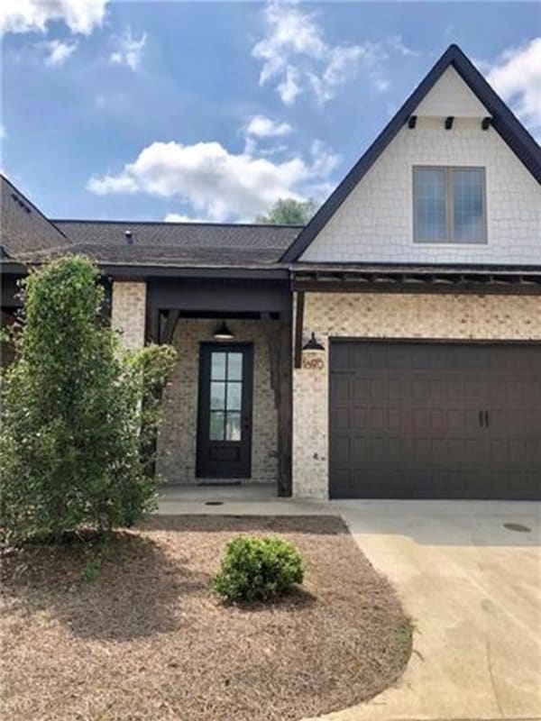 Photo - 1690 W Farmville Rd (Auburn, AL)