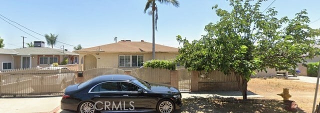 Primary Photo - 10642 Nettleton St