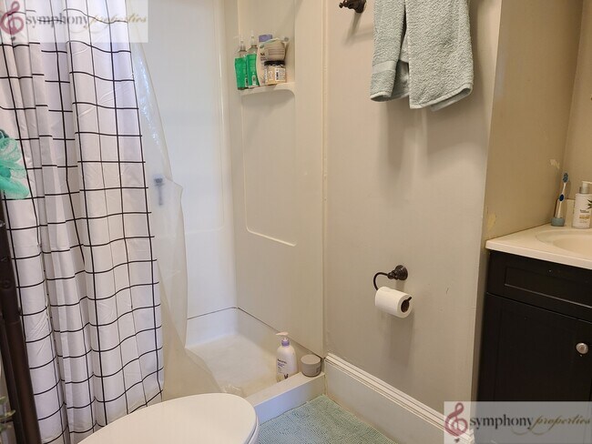 Foto del edificio - 717 Parker St