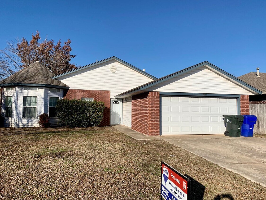 Primary Photo - 3 br, 2 bath House - 3421 Grassland Drive