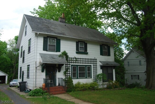 Building Photo - 373 Claremont Ave