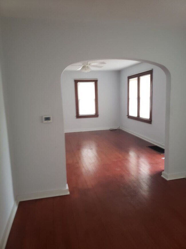 Building Photo - 3 br, 1 bath House - 501 Hoover Ave