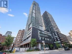 Building Photo - 39-1139 Roehampton Ave