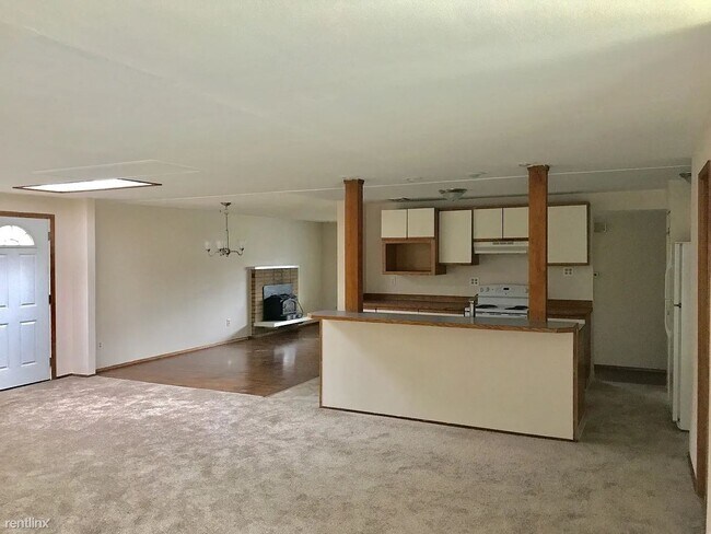 Foto del edificio - 3 br, 1 bath House - 2614 Southwest 332nd ...