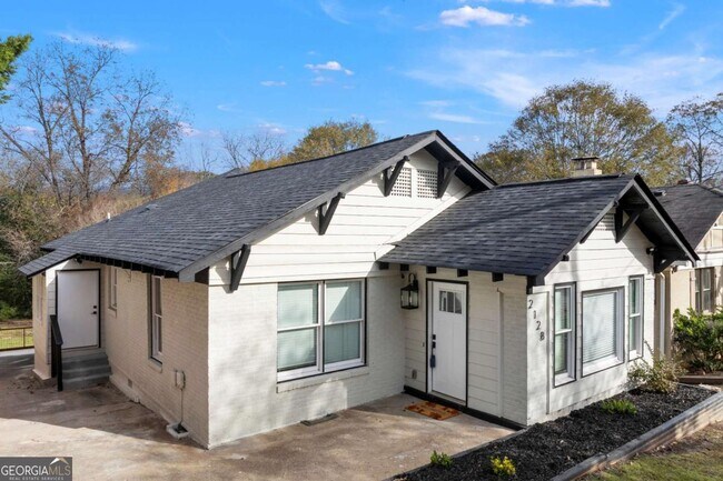 Building Photo - 2128 Hosea L Williams Dr SE