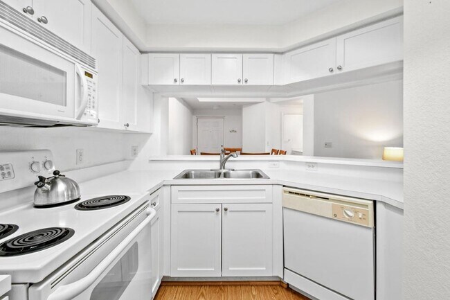 Foto del edificio - 2727 Anzio Ct