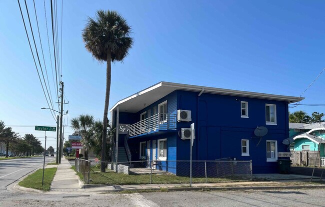 Foto del edificio - 551 N Ridgewood Ave