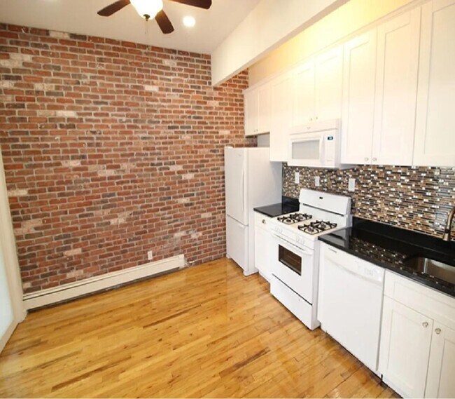 Foto del edificio - 743 Union St