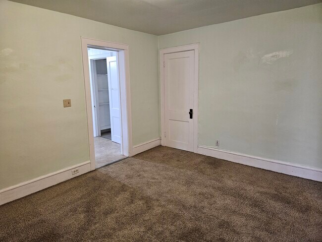 Foto del edificio - 2910 James Ave S