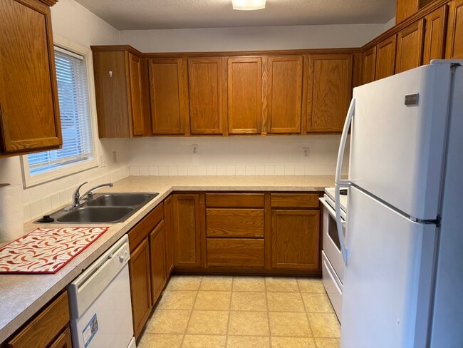 Foto del edificio - 3237 Olive St