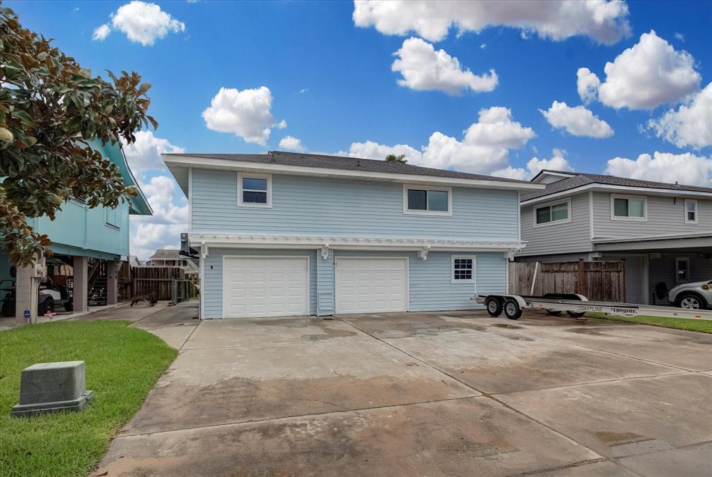 Foto principal - 1099 Redfish St