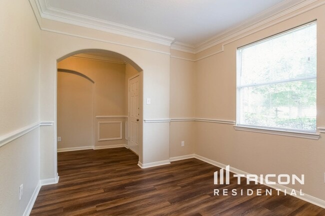 Building Photo - 32331 Hunter Park Ct