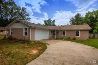 Building Photo - 36 Melinda Dr