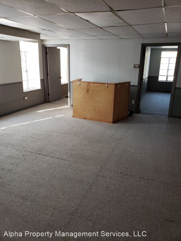 Foto principal - 2 br, 1 bath House - 101 E Pine