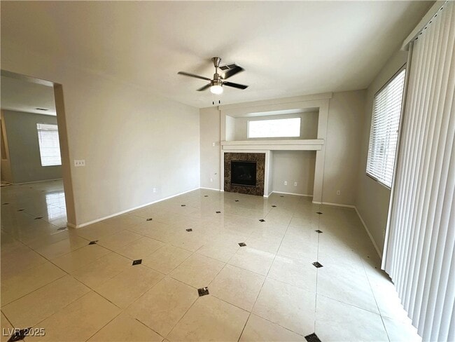 Building Photo - 2566 Golden Bay Ct