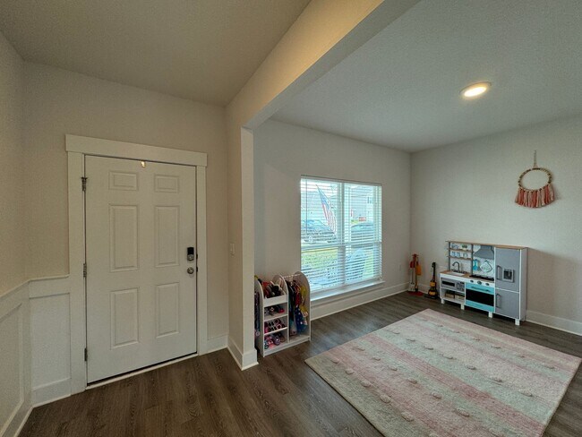 Foto del edificio - Gorgeous Corner Lot Home