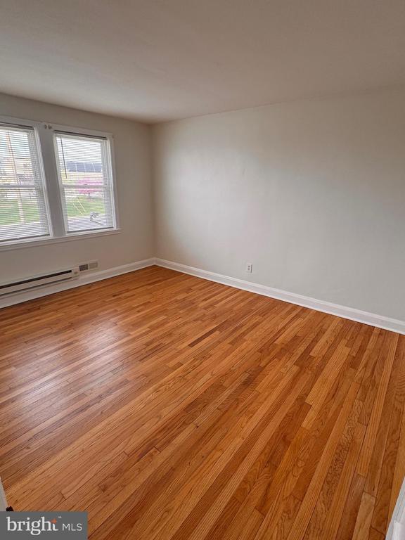 Foto del edificio - 4104 Erdman Ave