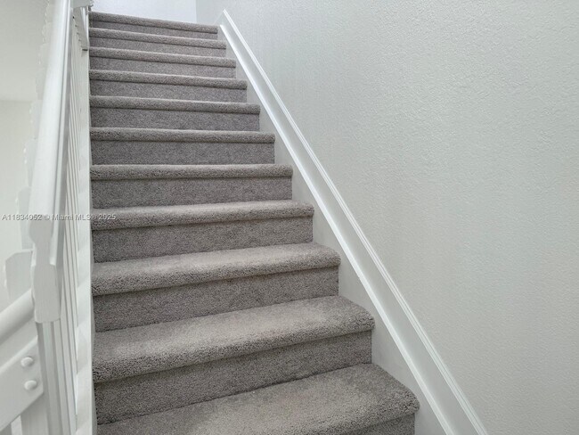 Foto del edificio - 2659 SE 24th Dr