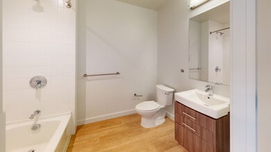 Interior Photo - HQ
