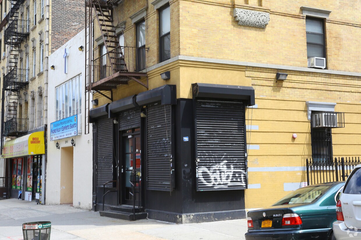 Foto del edificio - 2139 Amsterdam Ave