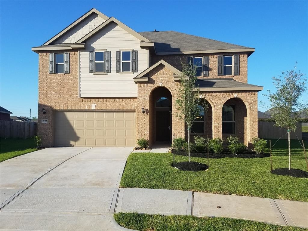 Primary Photo - 22406 Waters Landing Ln