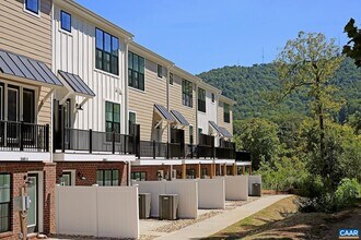 Building Photo - 5057 Mary Jackson Ct