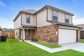 Building Photo - 2847 Briggs Dr