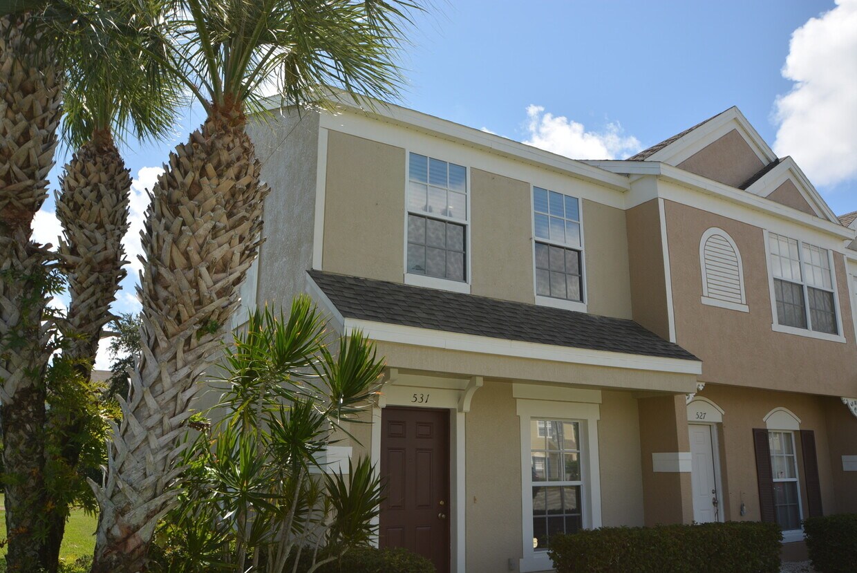 Primary Photo - BEAUTIFUL 2BR/1.5BA TOWNHOUSE IN HAMPTON PARK