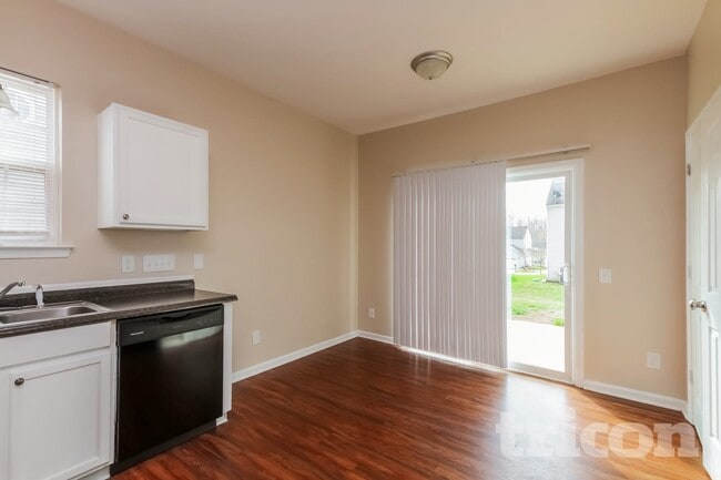 Foto del edificio - 1309 Peach Park Ln