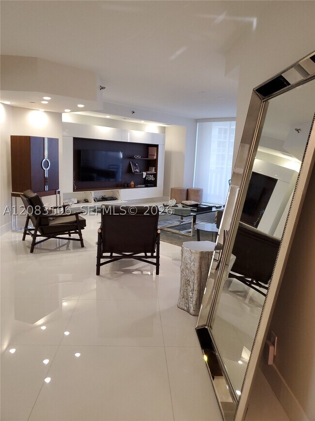 Foto del edificio - 3000 Island 2603 Is