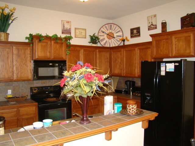 Photo - 4 Bedrooms - Moore Schools - Open Plan House