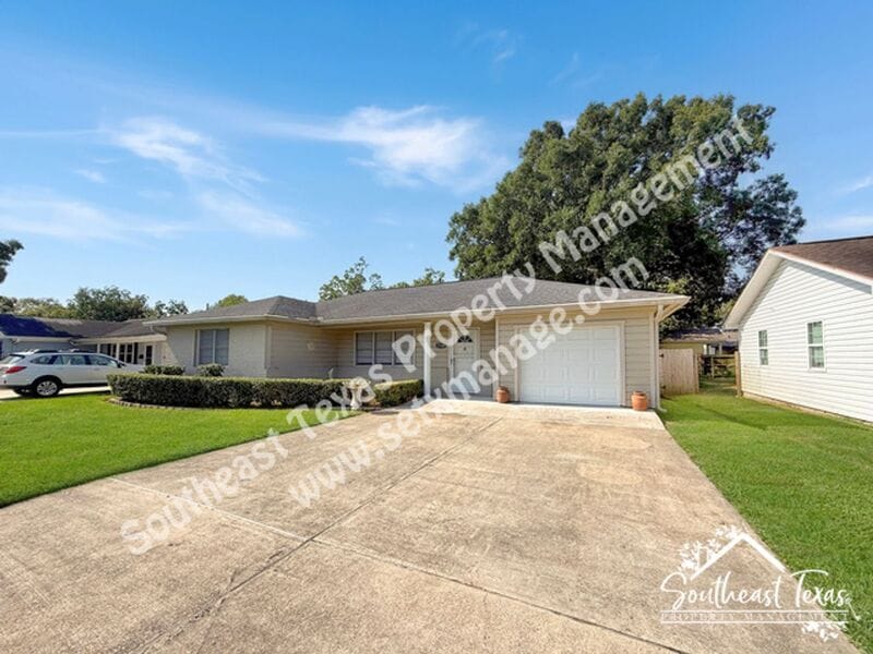 Primary Photo - 2749 Rose Ave