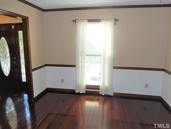 Foto del edificio - 6416 Battleford Dr