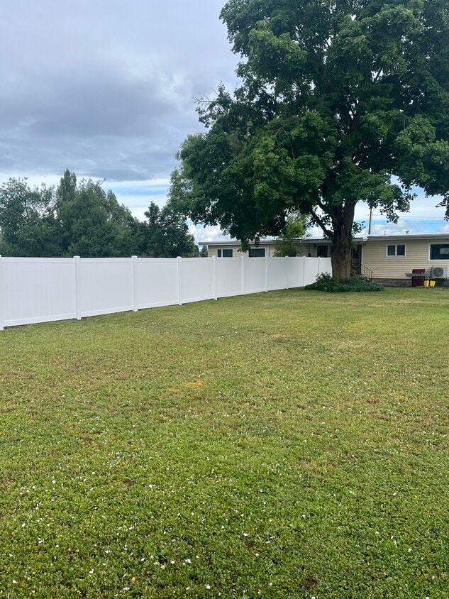 Primary Photo - 9721 E Maringo Dr