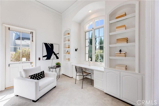 Building Photo - 8 Sunpeak