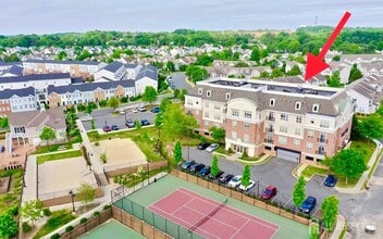 Building Photo - 6404 Fernandez Ct