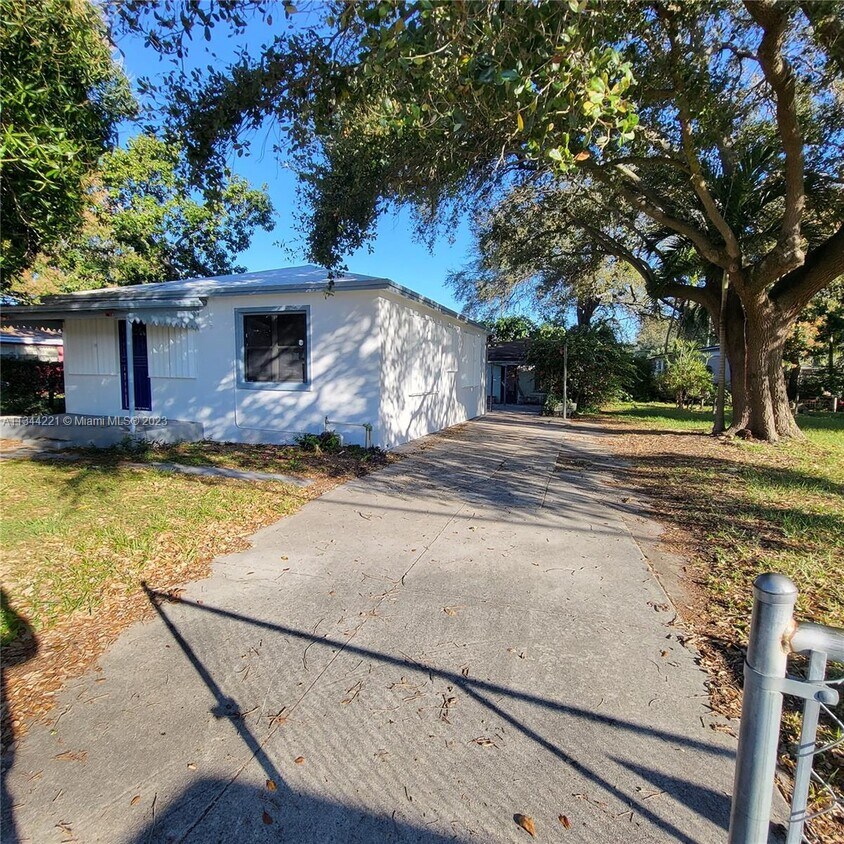 2131 NW 151st St, Opalocka, FL 33054 House Rental in Opalocka, FL