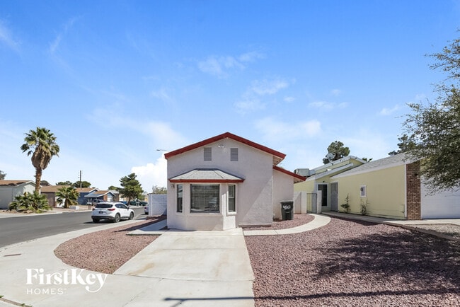 Building Photo - 4161 N Overbrook Dr