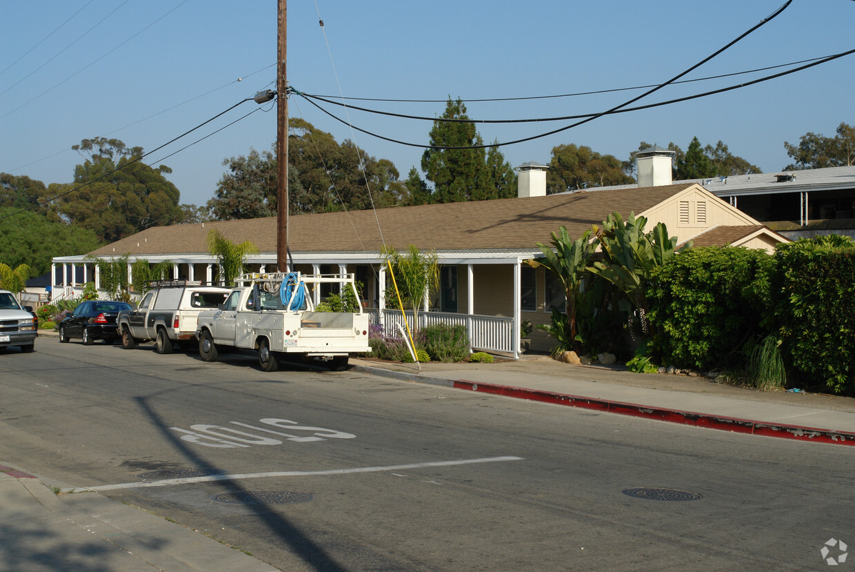 Primary Photo - 110 Wye Rd