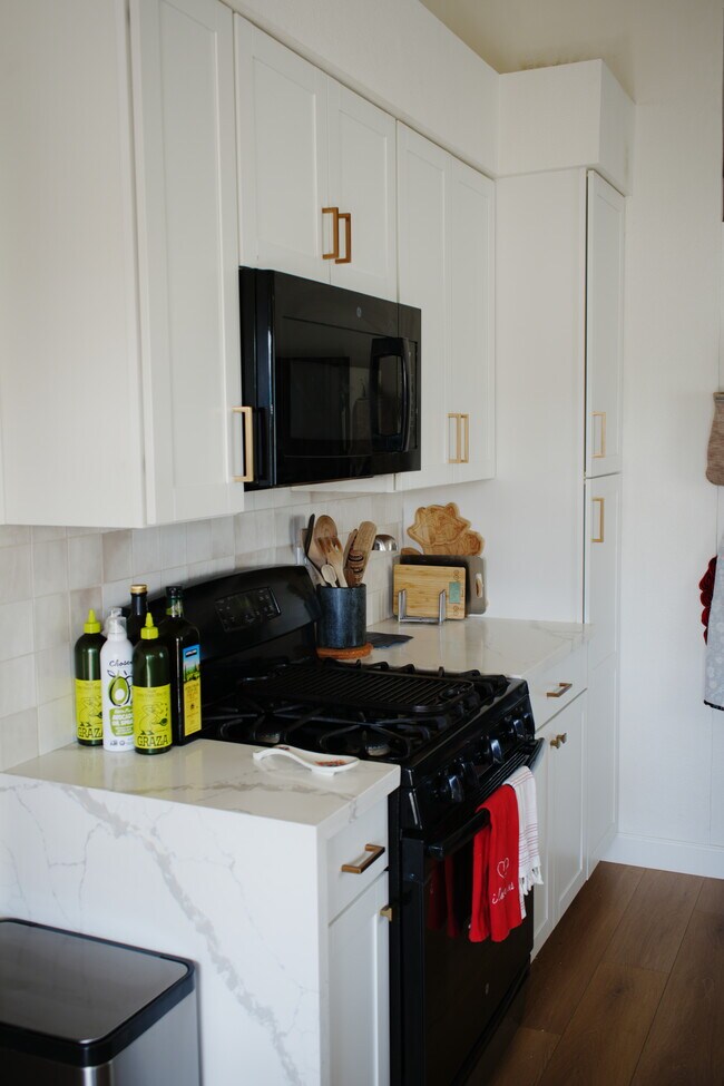 Foto del edificio - 7330 Amanda Ct