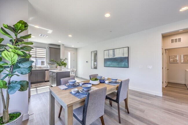 Foto del edificio - 9446 Venus Pt Ct