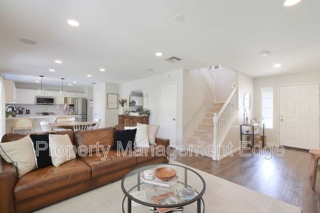 Foto del edificio - 38387 Chestnut Cir