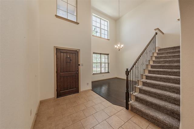 Foto del edificio - 3316 Lone Tree Ln