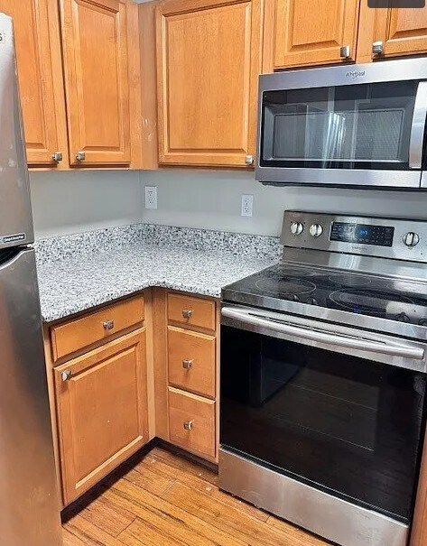 Building Photo - 108 Mangum Cir