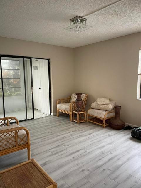 Foto del edificio - 98 Capri B