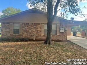 Building Photo - 343 Bobolink Dr